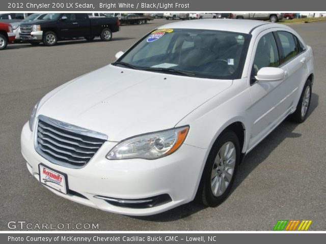 2012 Chrysler 200 LX Sedan in Bright White