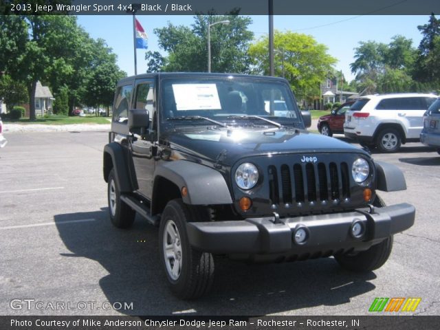 2013 Jeep Wrangler Sport 4x4 in Black