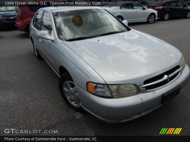1999 Nissan Altima GLE in Titanium Frost Metallic