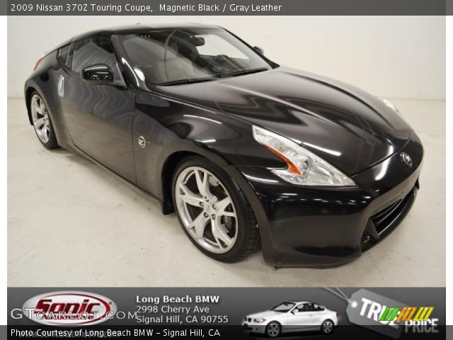 2009 Nissan 370Z Touring Coupe in Magnetic Black
