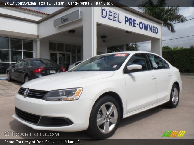 2013 Volkswagen Jetta TDI Sedan in Candy White