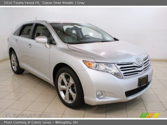 2010 Toyota Venza V6 in Classic Silver Metallic