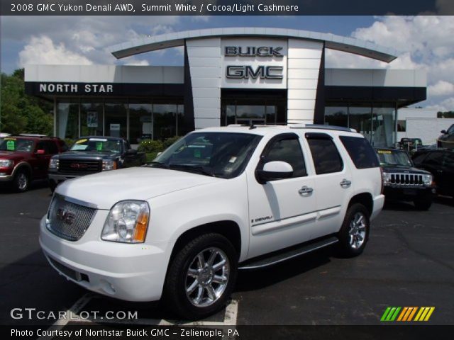 2008 GMC Yukon Denali AWD in Summit White