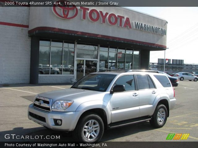 2006 Toyota 4Runner SR5 4x4 in Titanium Metallic