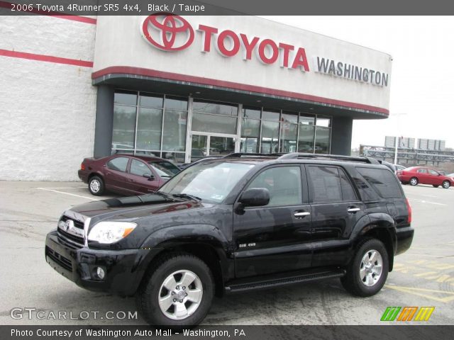 2006 Toyota 4Runner SR5 4x4 in Black