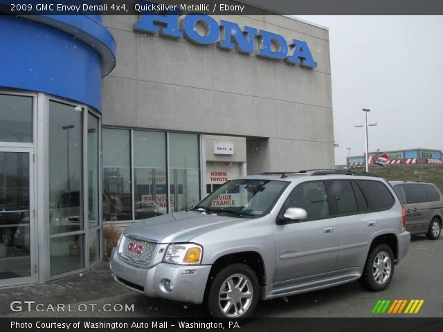 2009 GMC Envoy Denali 4x4 in Quicksilver Metallic