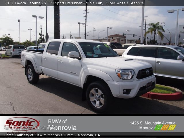2013 Toyota Tacoma V6 TRD Sport Prerunner Double Cab in Super White