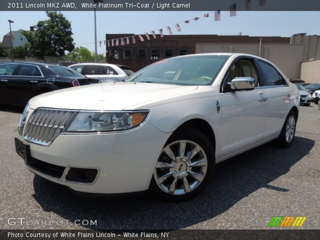 2011 Lincoln MKZ AWD in White Platinum Tri-Coat