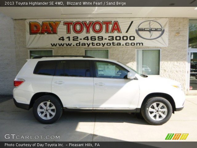 2013 Toyota Highlander SE 4WD in Blizzard White Pearl