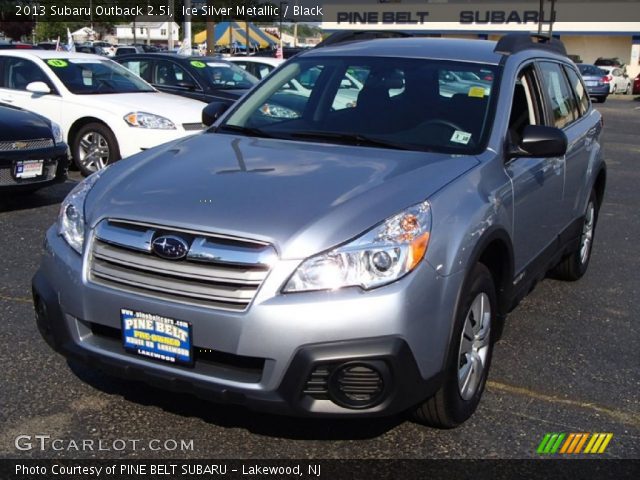 2013 Subaru Outback 2.5i in Ice Silver Metallic