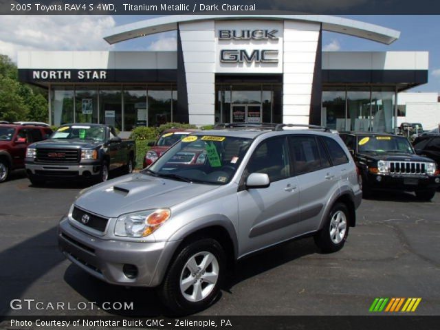 2005 Toyota RAV4 S 4WD in Titanium Metallic