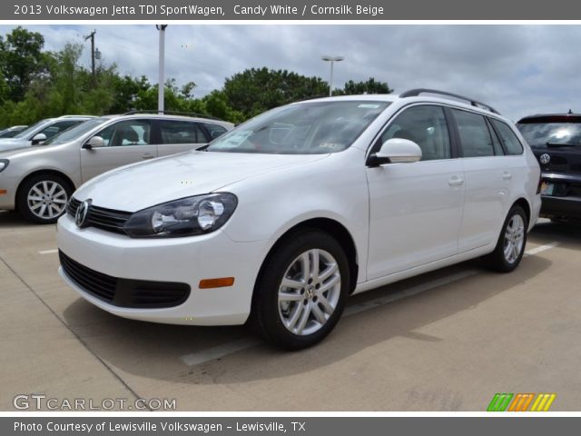 2013 Volkswagen Jetta TDI SportWagen in Candy White