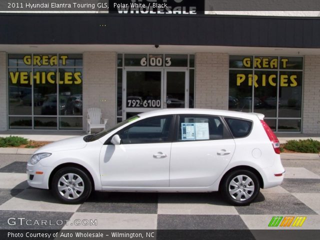 2011 Hyundai Elantra Touring GLS in Polar White