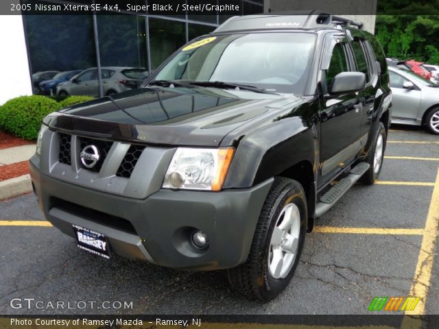 2005 Nissan Xterra SE 4x4 in Super Black