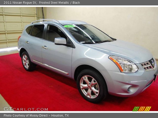 2011 Nissan Rogue SV in Frosted Steel Metallic