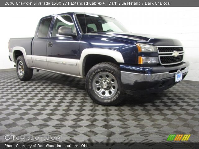 2006 Chevrolet Silverado 1500 Z71 Extended Cab 4x4 in Dark Blue Metallic