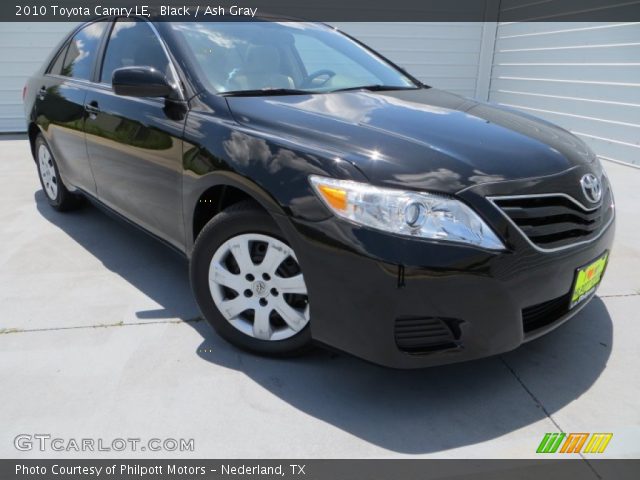 2010 Toyota Camry LE in Black