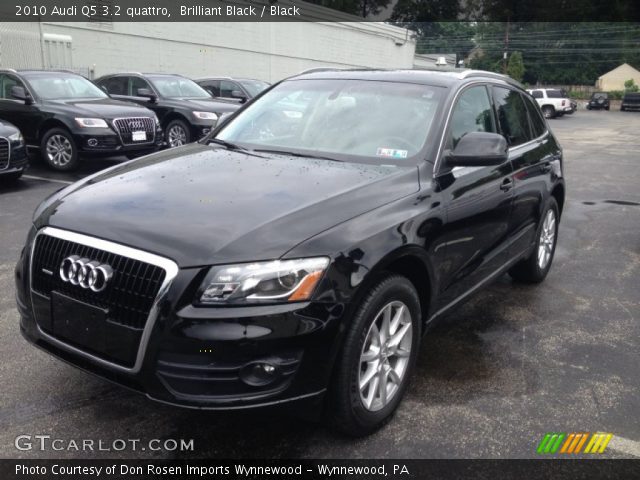 2010 Audi Q5 3.2 quattro in Brilliant Black