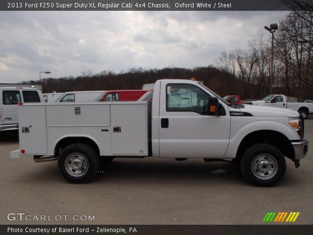 2013 Ford F250 Super Duty XL Regular Cab 4x4 Chassis in Oxford White