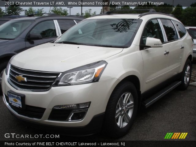 2013 Chevrolet Traverse LT AWD in White Diamond Tricoat