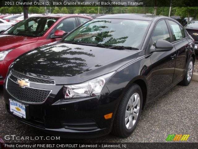 2013 Chevrolet Cruze LS in Black Granite Metallic