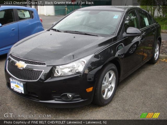 2013 Chevrolet Cruze LT in Black Granite Metallic