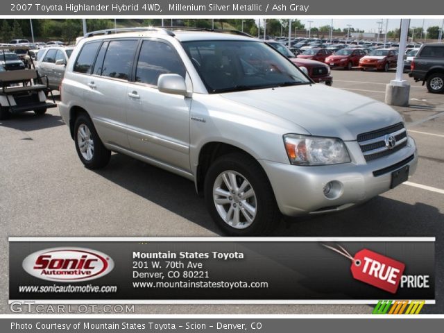 2007 Toyota Highlander Hybrid 4WD in Millenium Silver Metallic
