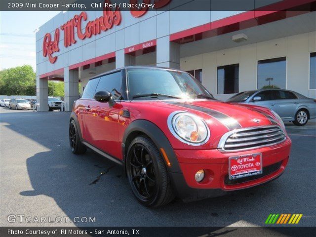 2009 Mini Cooper Hardtop in Chili Red