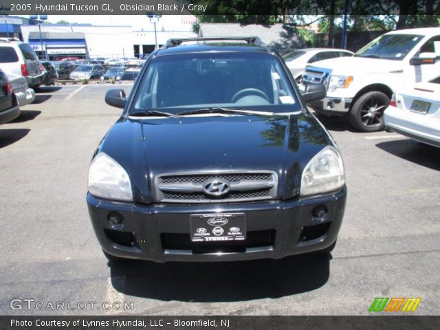 2005 Hyundai Tucson GL in Obsidian Black