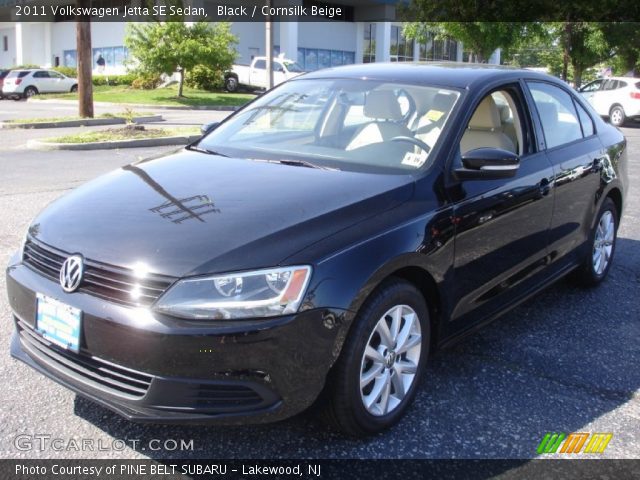 2011 Volkswagen Jetta SE Sedan in Black