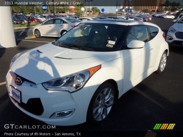 2013 Hyundai Veloster  in Century White