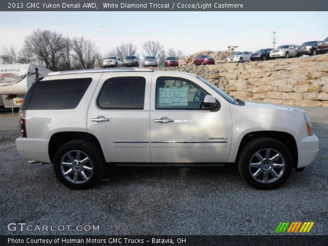 2013 GMC Yukon Denali AWD in White Diamond Tricoat