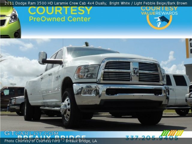 2011 Dodge Ram 3500 HD Laramie Crew Cab 4x4 Dually in Bright White