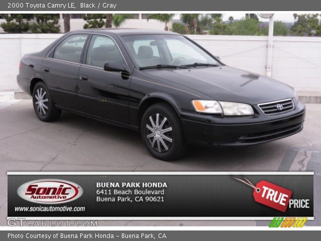 2000 Toyota Camry LE in Black