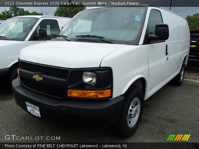 2013 Chevrolet Express 1500 Cargo Van in Summit White