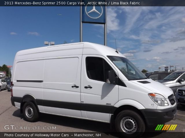 2013 Mercedes-Benz Sprinter 2500 Cargo Van in Arctic White