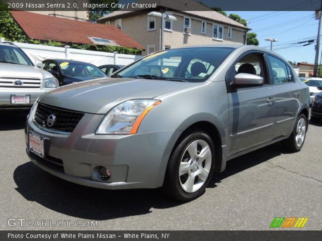 2009 Nissan Sentra 2.0 in Magnetic Gray
