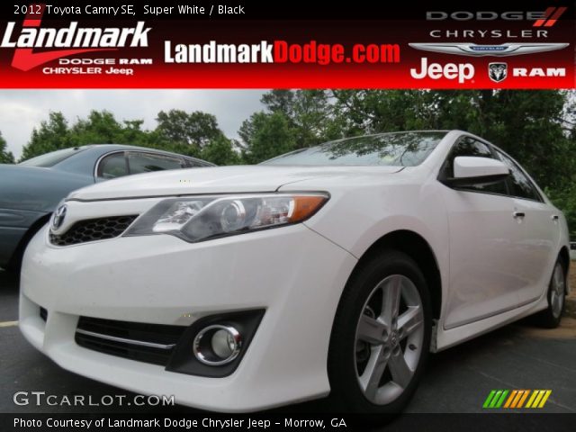 2012 Toyota Camry SE in Super White