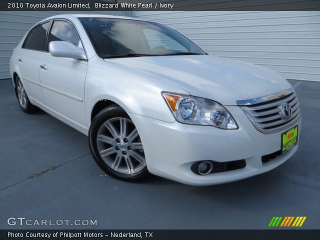 2010 Toyota Avalon Limited in Blizzard White Pearl