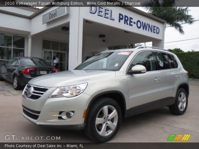 2010 Volkswagen Tiguan Wolfsburg Edition in White Gold Metallic