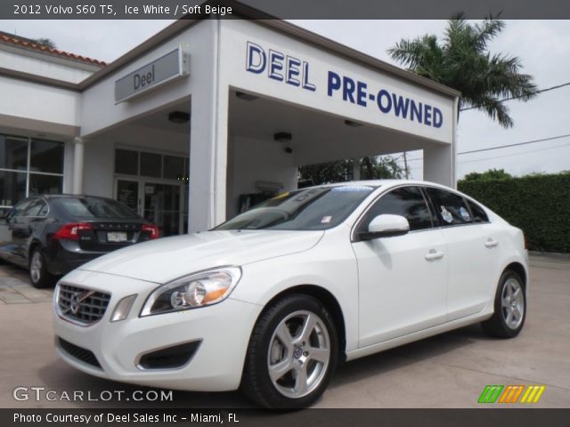 2012 Volvo S60 T5 in Ice White