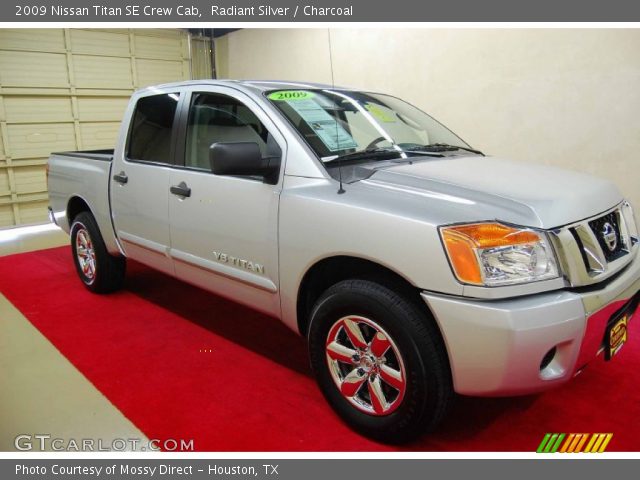 2009 Nissan Titan SE Crew Cab in Radiant Silver
