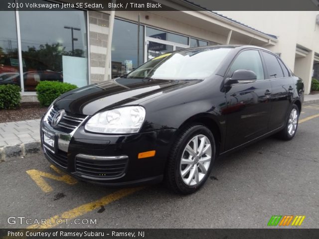 2010 Volkswagen Jetta SE Sedan in Black