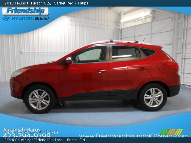 2013 Hyundai Tucson GLS in Garnet Red