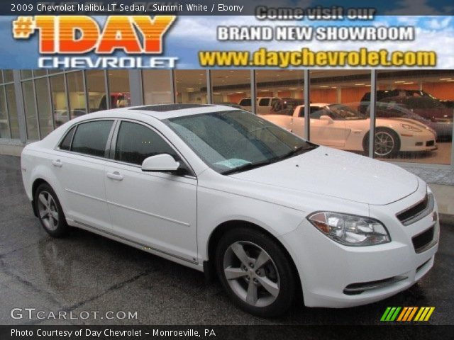 2009 Chevrolet Malibu LT Sedan in Summit White