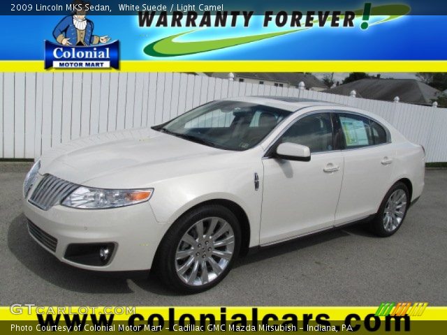 2009 Lincoln MKS Sedan in White Suede