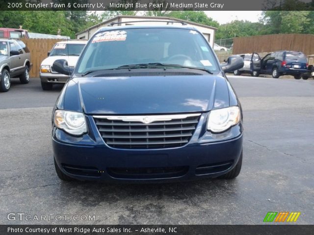 2005 Chrysler Town & Country LX in Midnight Blue Pearl