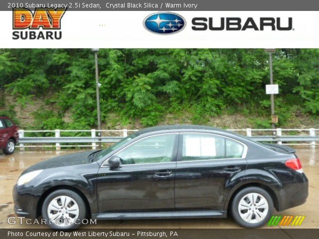2010 Subaru Legacy 2.5i Sedan in Crystal Black Silica