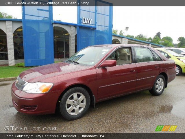 2000 Toyota Avalon XL in Vintage Red Pearl
