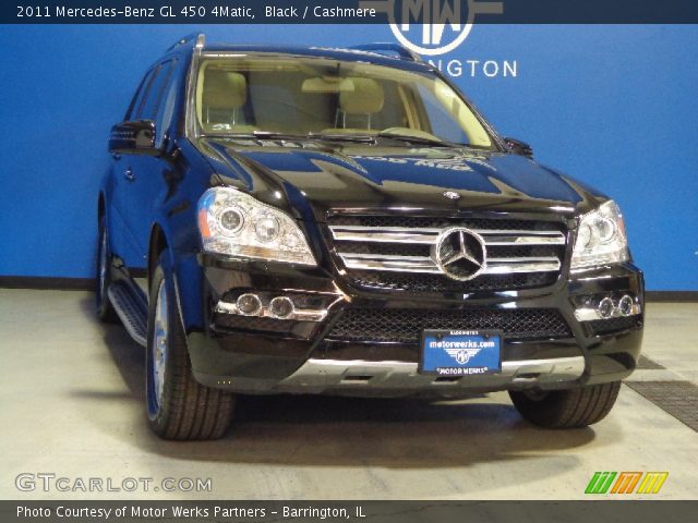2011 Mercedes-Benz GL 450 4Matic in Black